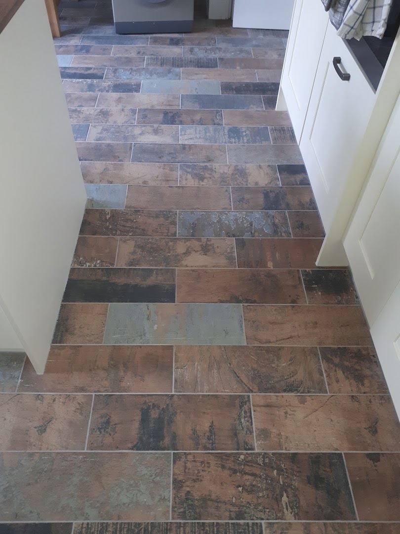 M H Tiler — Photos 2